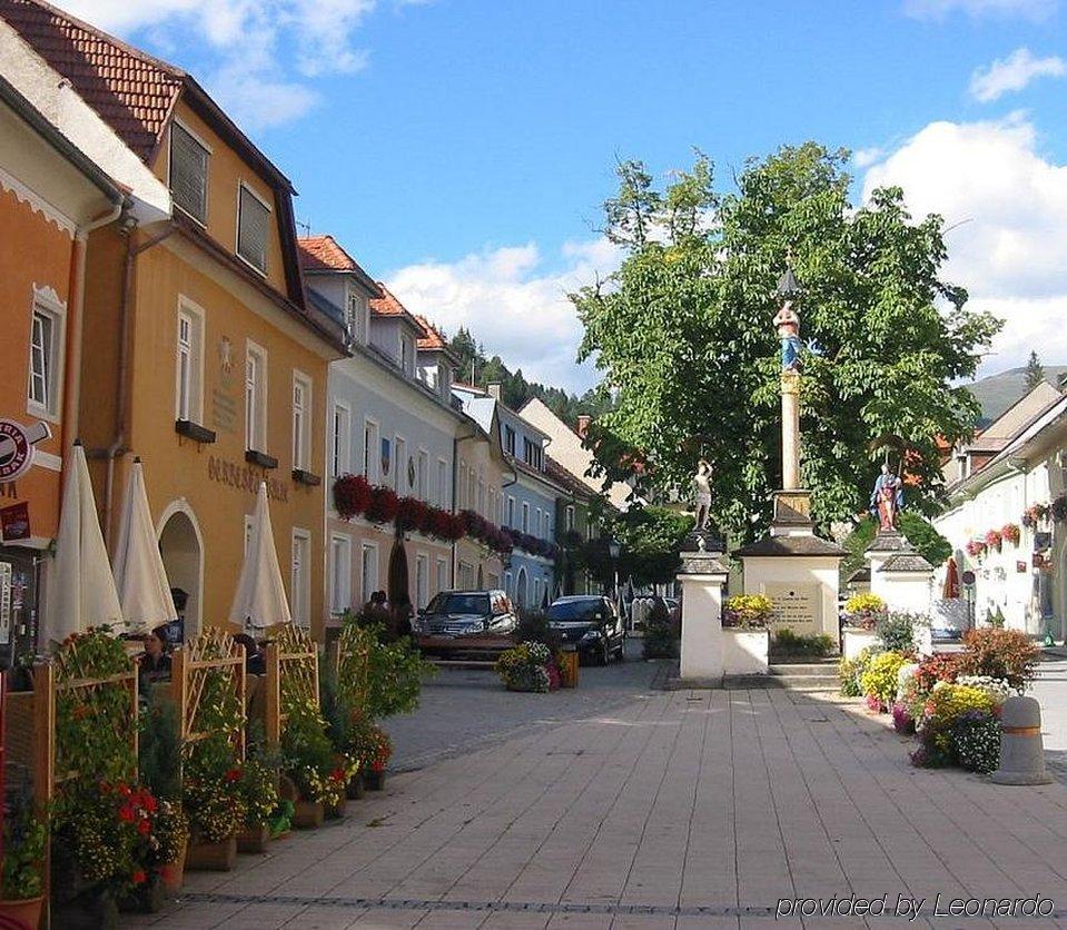 Jufa Hotel Oberwoelz-Lachtal Oberwoelz Stadt Exterior photo